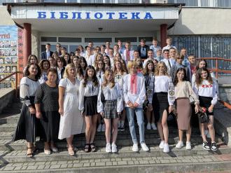 /Files/images/uchnvske_samovryaduvannya/1_veresnya_2023/373570890_765882608881647_2437834007236763142_n.jpg