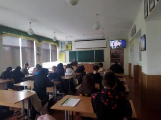 /Files/images/vihovna_23-24/кібер1.jpg